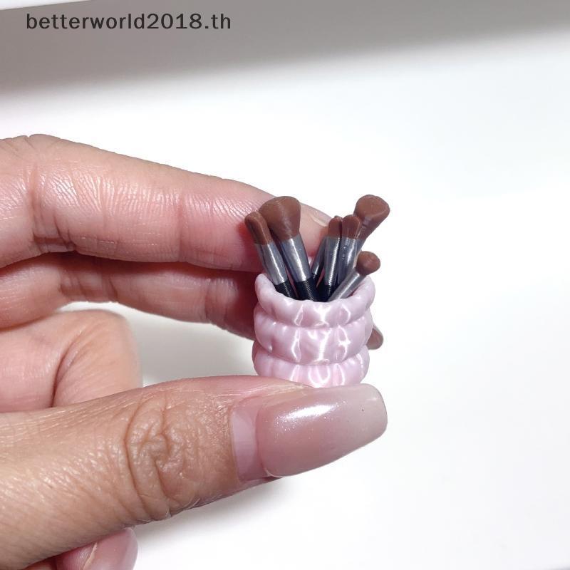 [bet] 1 ชุดตุ๊กตาอุปกรณ์เสริมของเล่น 1/12 Dollhouse Miniature จําลองแปรงแต่งหน้าผู้ถือปากการุ่นเครื่