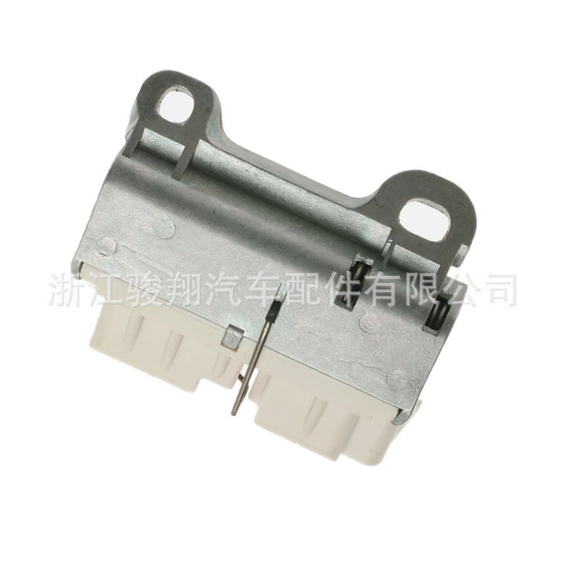 Hot Sale Ready Stock เหมาะสําหรับสวิตช์จุดระเบิด Ford LS-118 KS-6624