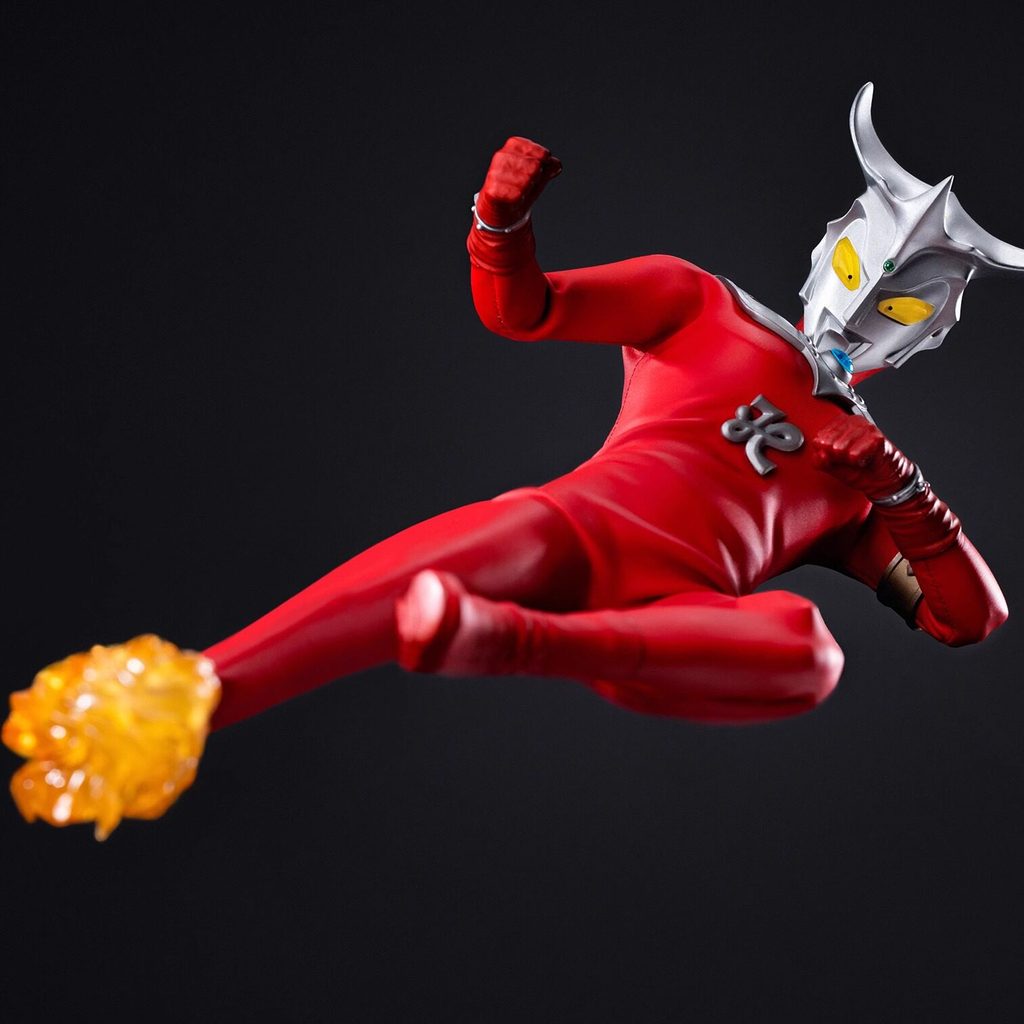 Model Play Bear POPONETOYS Romper leo Ultraman leo Fengyuan Movable Figure Replenishment
