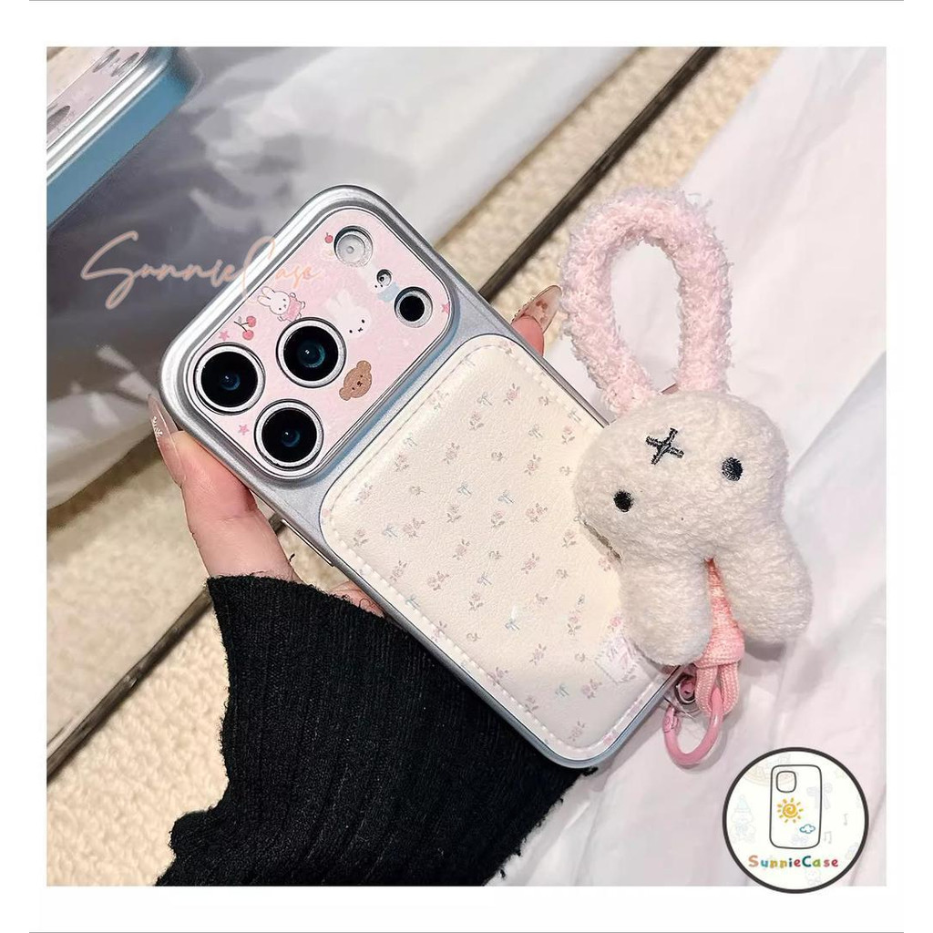 เคสไอโฟน เหมาะสำหรับ iPhone 17 16 11 15 12 14 13 Pro Max 14 15 16 Plus สายรัดตัวยึดดอกไม้สด พรีเมียม เท็กซ์เจอร์นุ่ม