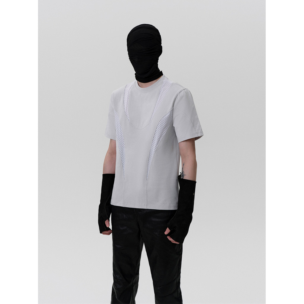 FRKM SCD x 2er0 คอลแลป ฤดูกาล 25SS เสื้อยืดลายเส้นต่อแบบมีช่องลม สไตล์เรียบง่าย สวมใส่กระชับพอดีตัว