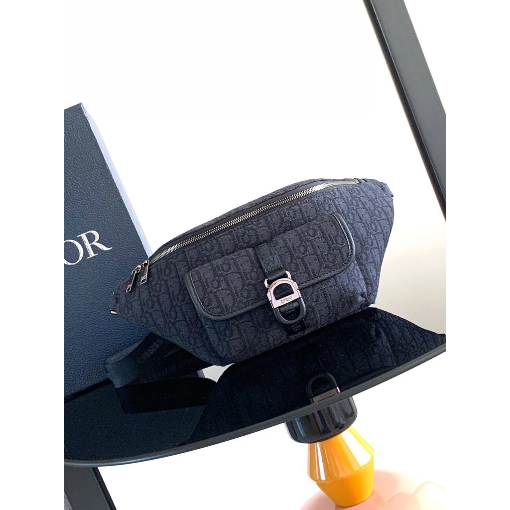 Dior 8 กระเป๋าคาดเอว Chest Bag Messenger Bag.Using ผ้าพิมพ์เฉียงสีดําและวัสดุอื่นๆ Carefully Made, F