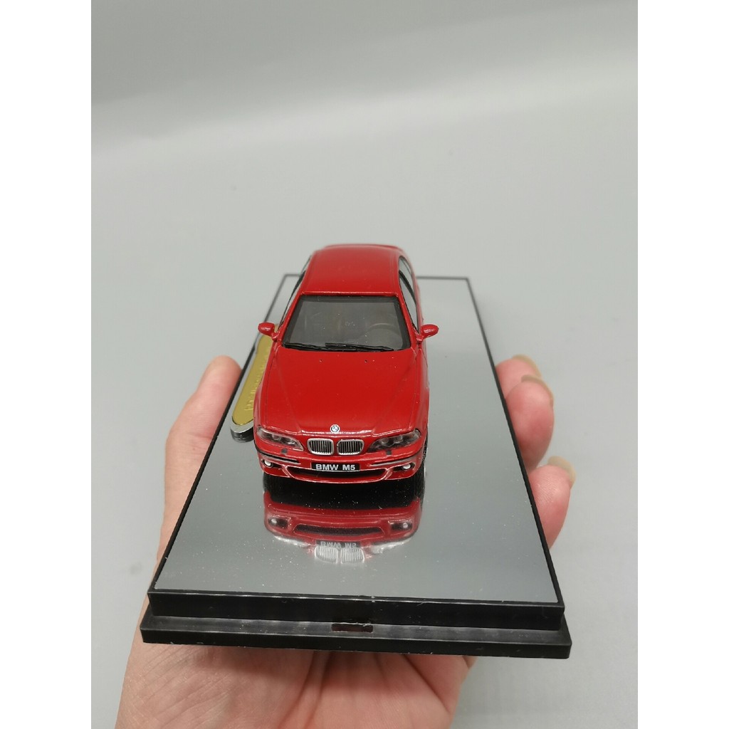 [พร้อมสต็อกติดต่อหากคุณมีคําถามใดๆ] Solid BMW 5 Series M5 Car Model 1/43