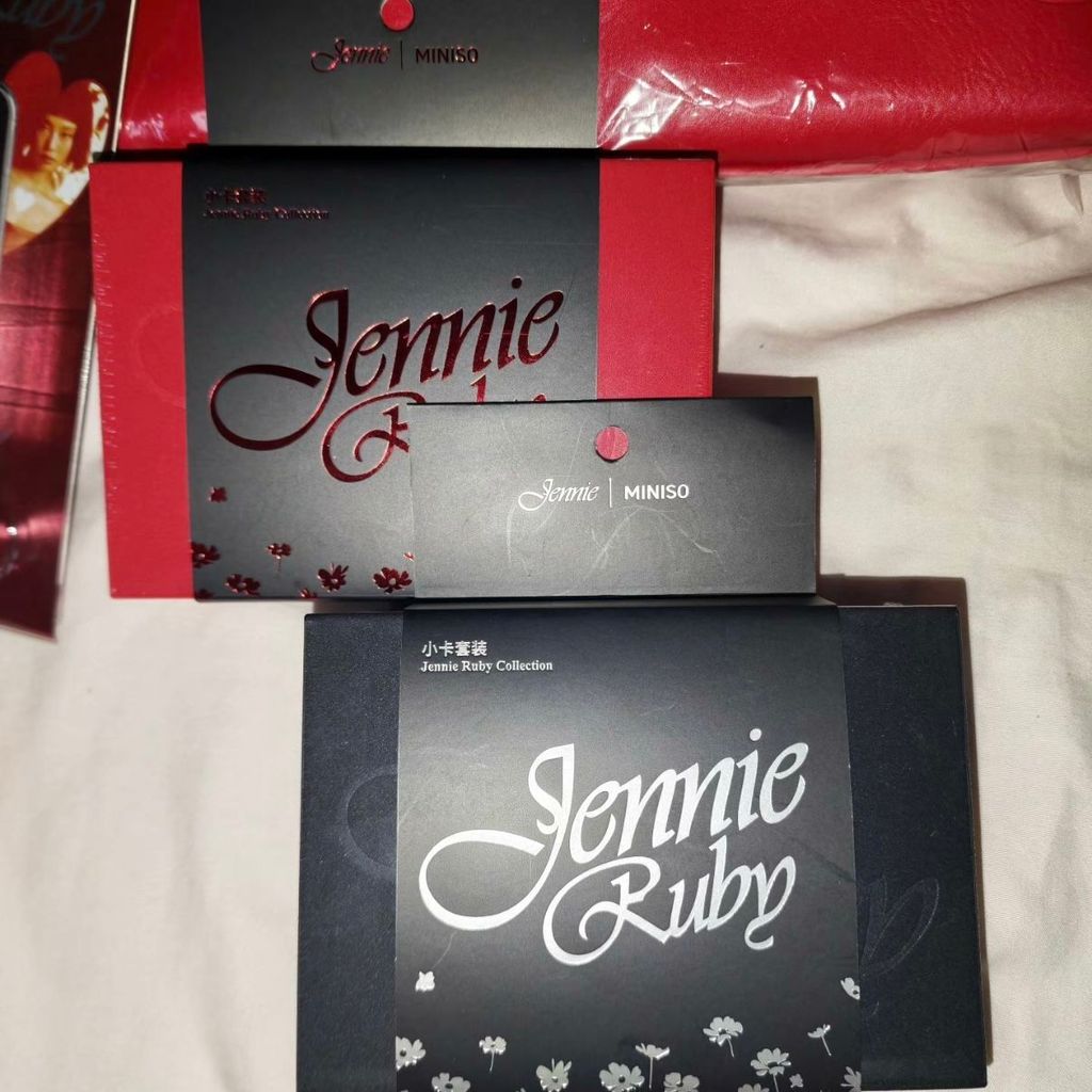 Jennie Shanghai Flash Merchanted Jennie Photocard Set สินค้า blackpink ที่ยังไม่ได้เปิด