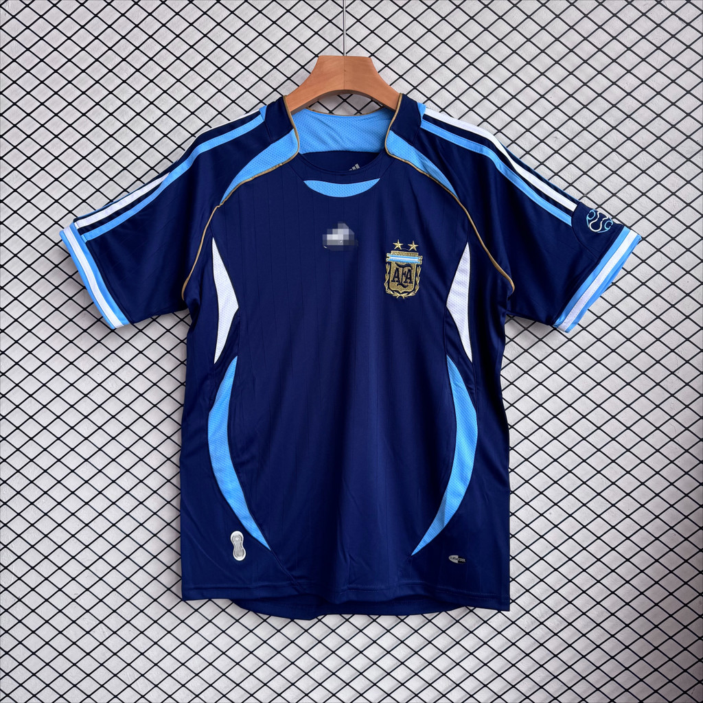 2006/07 Argentina Away Retro Jersey ชื่อที่กําหนดเองหมายเลข S-2XL เกรดสูง Breathable Quick Dry Moisture Wicking เสื้อฟุตบอลผู้ใหญ่ Mens Jersey