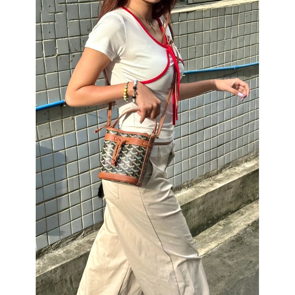 Mini Bucket Bag Goyard สินค้าโอเอ็มจี กระเป๋าสะพายข้าง พกพาสะดวก ทำจากหนังแท้