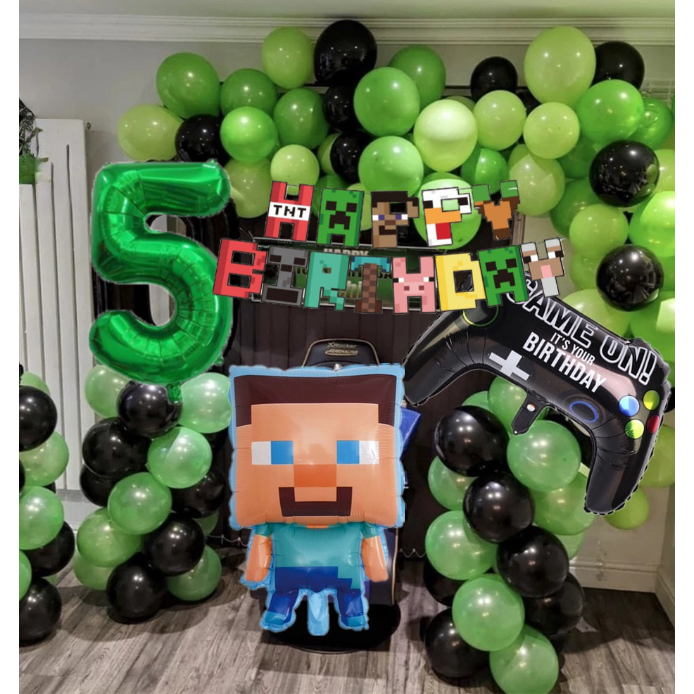 Minecraft Birthday Party Number Ballons พร้อมแบนเนอร์ Garland Arch Kit สีเขียวบอลลูนน้ํายางสีดํา Boys Party Needs