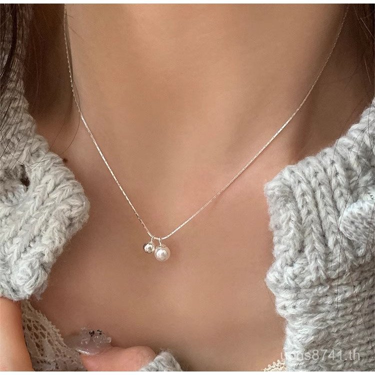 Pure Niche Silver Ball สไตล์ใหม่ 925 Clavicle Silver 2025 สร้อยคอมุกอ่อนโยนสร้อยคอเงินลูกปัด Simple 