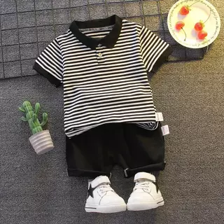 [Cotton Life]ชุดเด็กผู้ชาย เสื้อโปโลลายริ้วแขนสั้น + กางเกงขาสั้น 2 ชิ้น ผ้าฝ้ายนุ่ม ฤดูร้อน ใส่สบาย