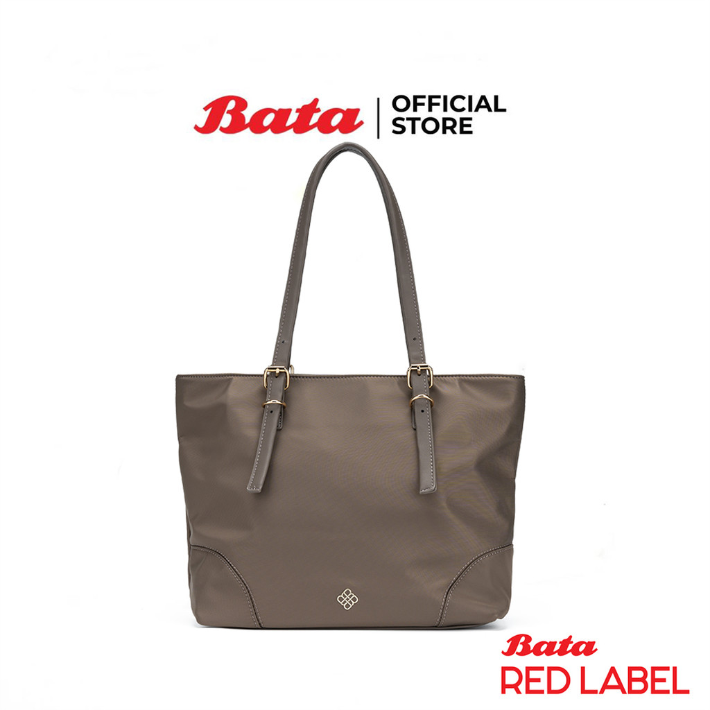 Bata บาจา กระเป๋าผู้หญิงแบบสะพายข้าง เรียบหรู สำหรับผู้หญิง รุ่น DARCY สีดำ 9076415 สีน้ำตาล 9074415