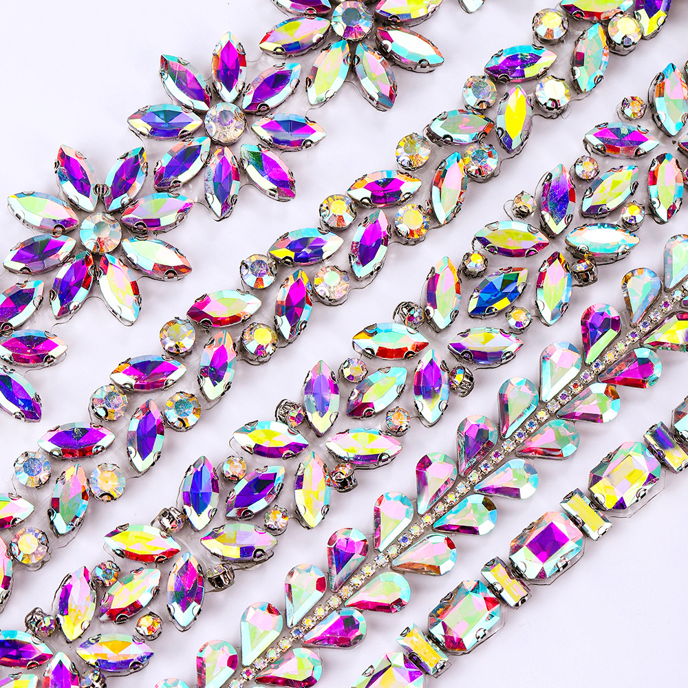 1 Yard เหล็กคริสตัล AB Rhinestone Trim รูป Applique Ribbons สําหรับเสื้อผ้ากระเป๋ารองเท้าตกแต่งบ้าน DIY หัตถกรรม