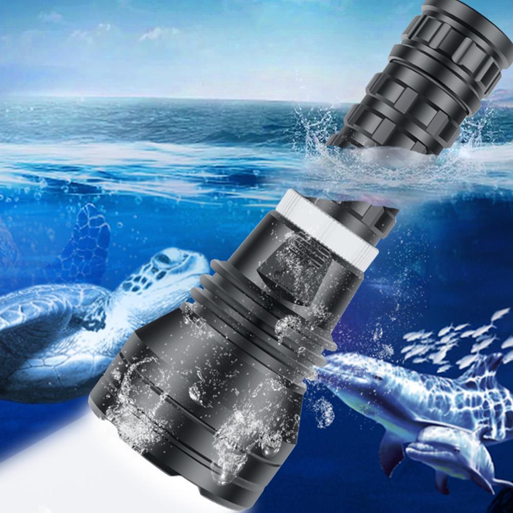 ไฟฉายสำหรับดำน้ำ LED สว่างมาก XHP70 พกพาได้ง่าย