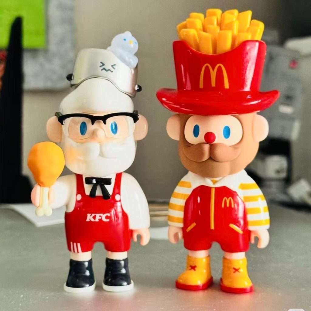 KFC KFC KFC FARIER BOB อินเทรนด์เล่นรูปเครื่องประดับตุ๊กตายูนิคอร์น RICO
