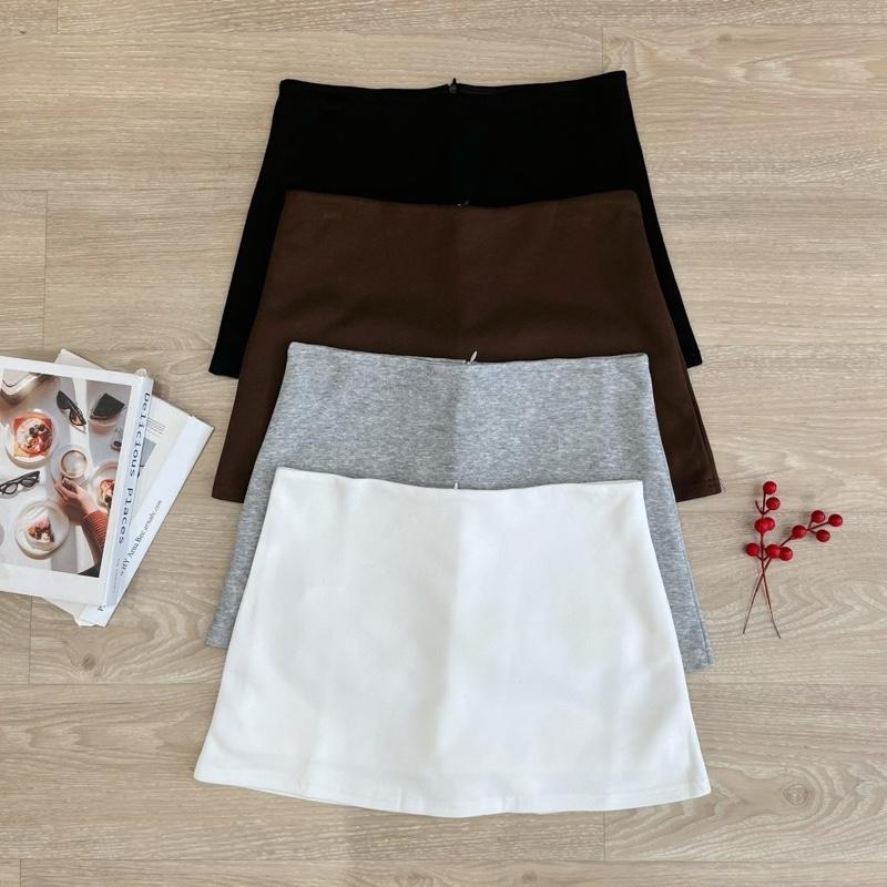 Prysinee  studio (SKS527) กระโปรงสั้นผ้ายืดทรงเอมีซับในกางเกงมีไซส์ S M L XL