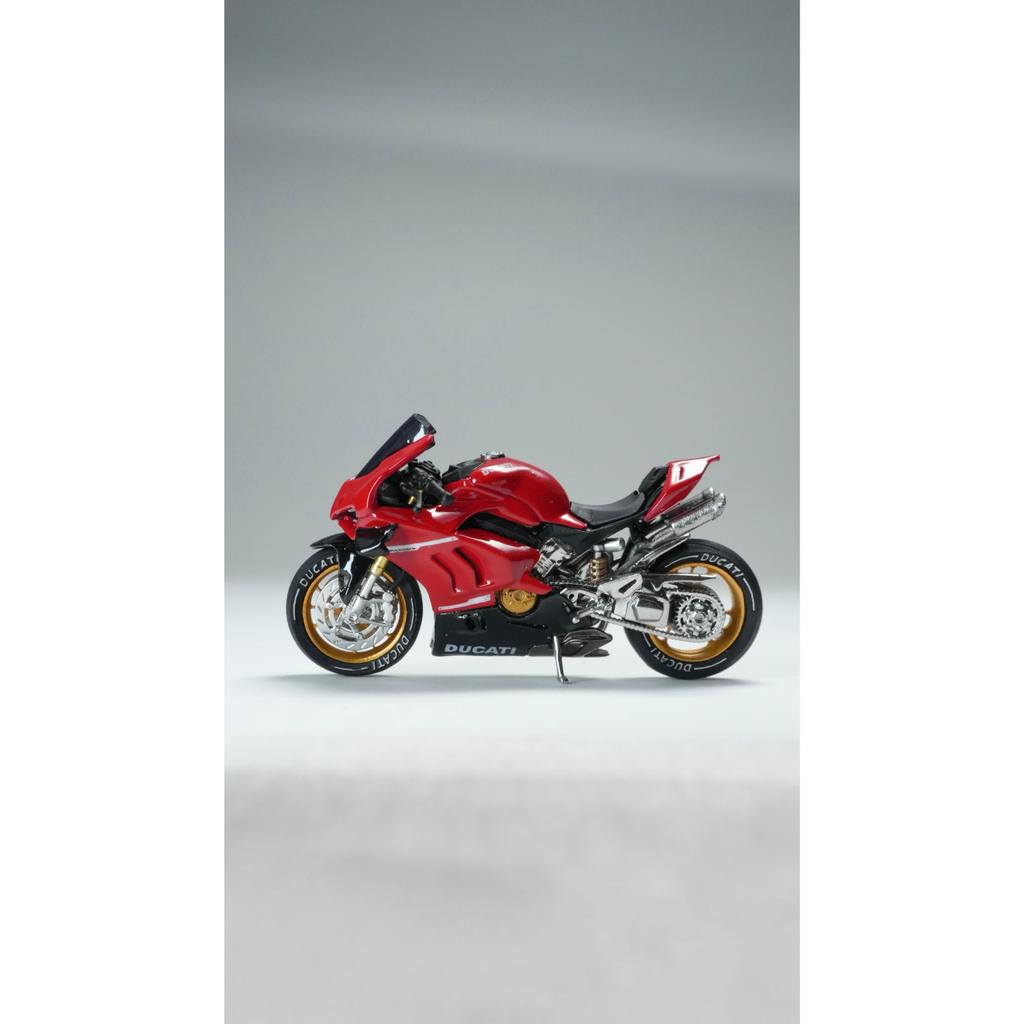 [Little World Player] 1/64 Classic Red DUCATI DUCATI V4S Miniature Model Boy ของขวัญวันเกิด