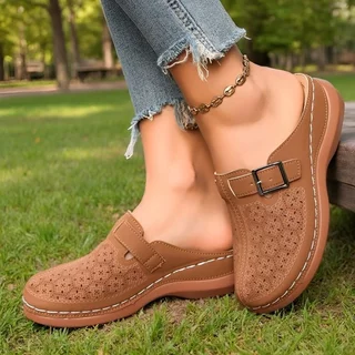 จัดส่งในวันเดียวกัน Ladies Hollow Breathable Baotou รองเท้าแตะครึ่งฤดูร้อน Soft Sole Wedge Casual Mules