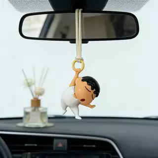 Ballet Crayon Shin-Chan จี้รถ กระจกมองหลัง จี้รถ อุปกรณ์ตกแต่งภายในรถยนต์ที่สร้างสรรค์