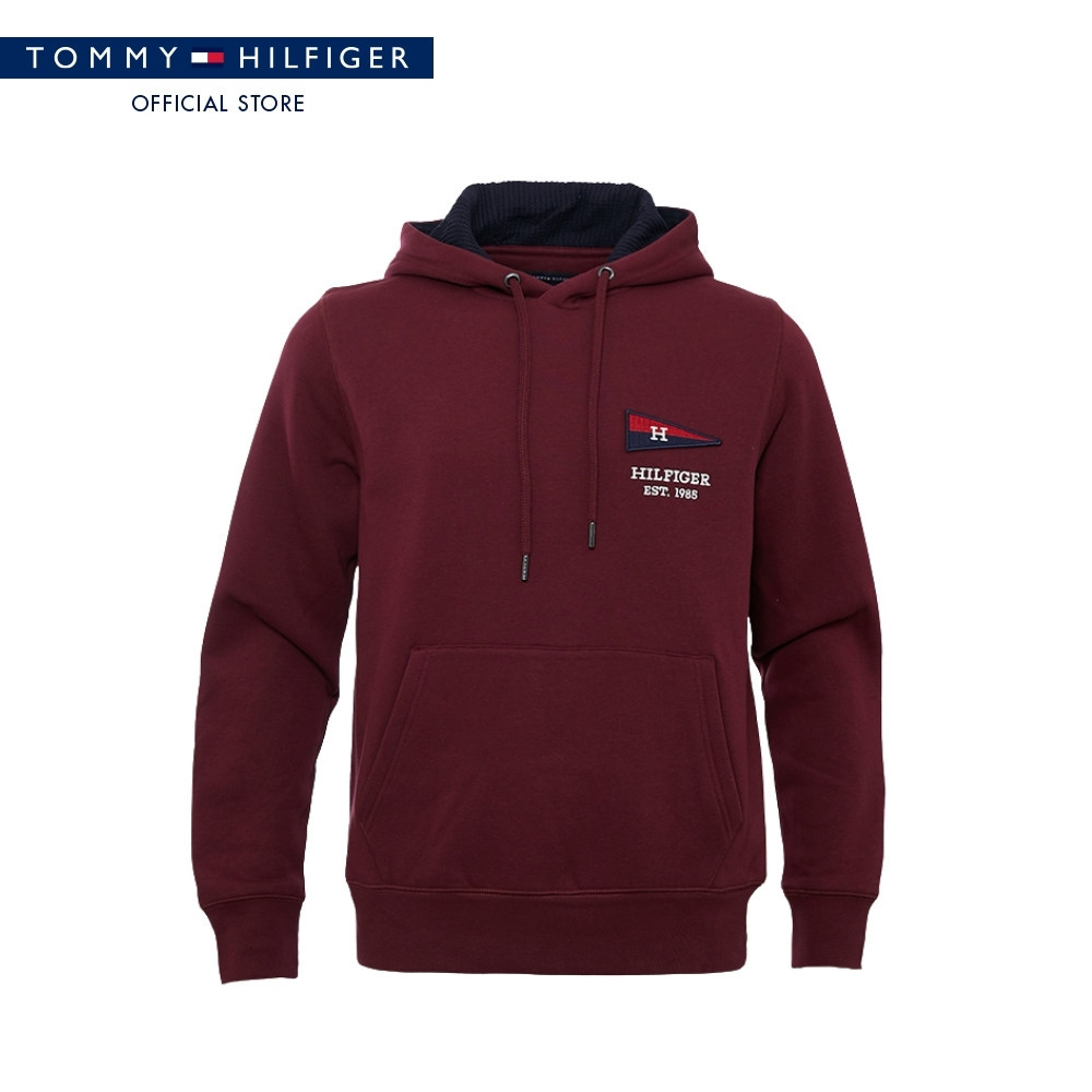 Tommy Hilfiger เสื้อสเวตเตอร์ ผู้ชาย รุ่น XM0XM05465 VLP - สีแดง