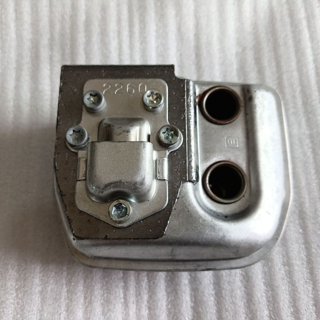 ท่อไอเสียแท้นำเข้าจากญี่ปุ่นสำหรับเครื่องตัดหญ้า ECHO รุ่น SRM-2620