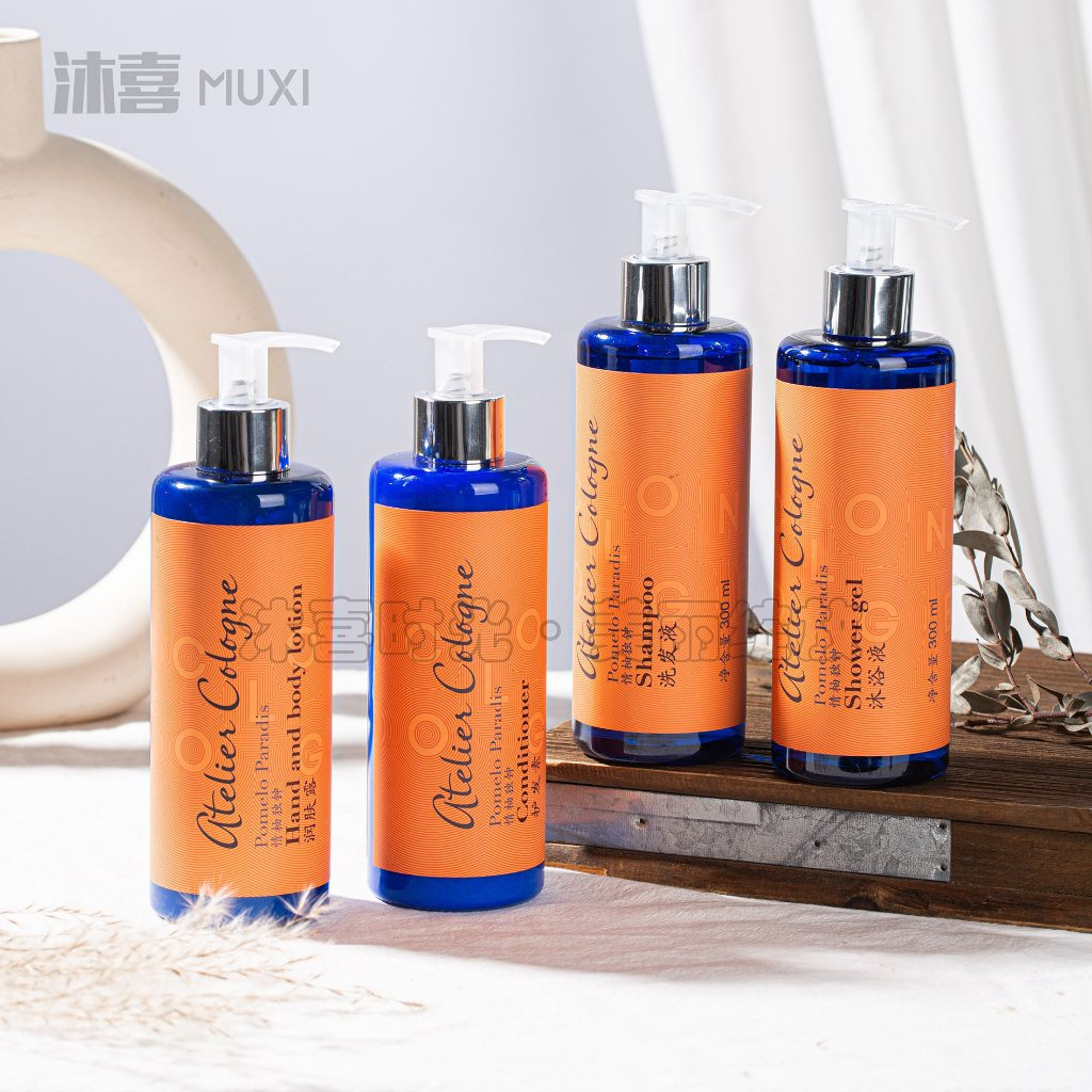 Atelier Cologne Love Pomelo Exclusive แชมพู เจลอาบน้ํา ครีมนวดผม โลชั่นเพิ่มความชุ่มชื้น 300ml แชมพู