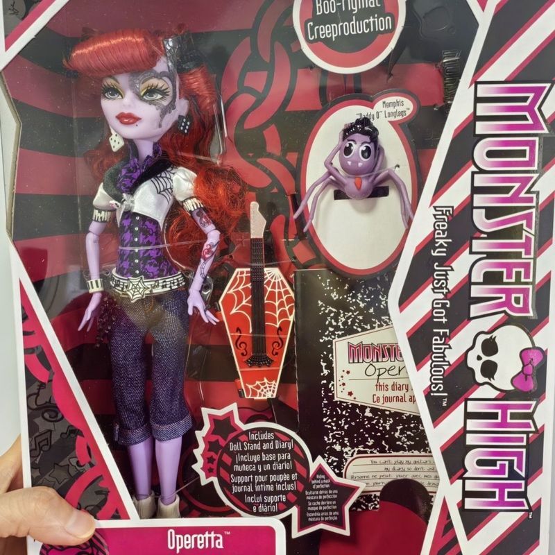 【พร้อมส่ง】monster high doll ตุ๊กตา ชุด รองเท้า reel drama draculaura ชุด พร้อมส่ง Strange high Opera
