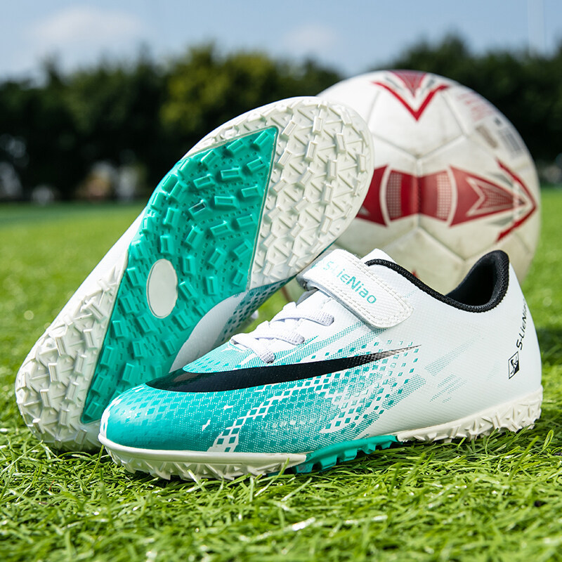 Football Shoes for Kids Boy 2022 New Non-slip Wear-resisting Soccer Shoes Lightweight Sports Shoes f