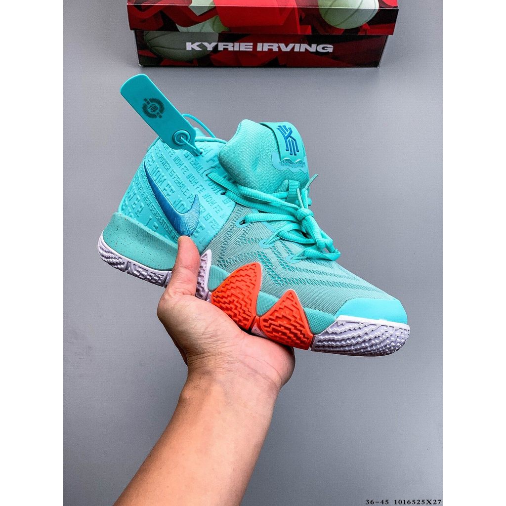 รองเท้าบาสเก็ตบอลต่อสู้ Nike Kyrie 4EpPractical คุณภาพสูง รองเท้าวิ่ง รองเท้ากีฬา