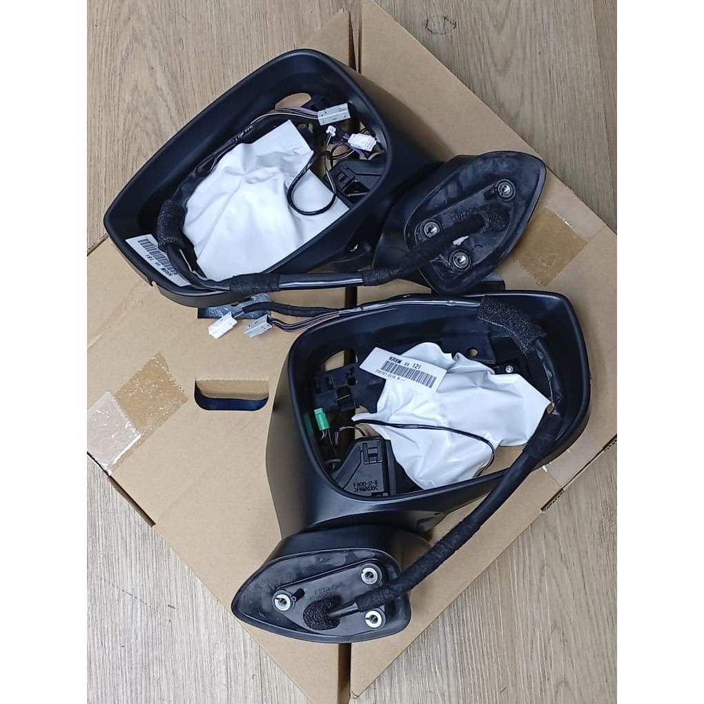 กระจกประตู LH / RH W/O GLASS & LAMP > MAZDA CX-5 KF20 2.0CC > KR8M-69-181D / KR8M-69-121D > PART