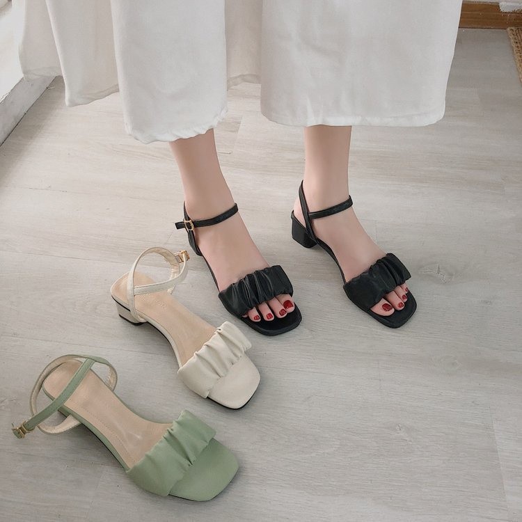 AE2 HEUS Ruvian Heels