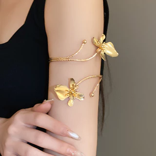 กำไลแขนดอกไม้สไตล์ฝรั่งเศสวินเทจโซ่ดีไซน์เก๋ไก๋ชายหาดเที่ยวทะเลผู้หญิง2026