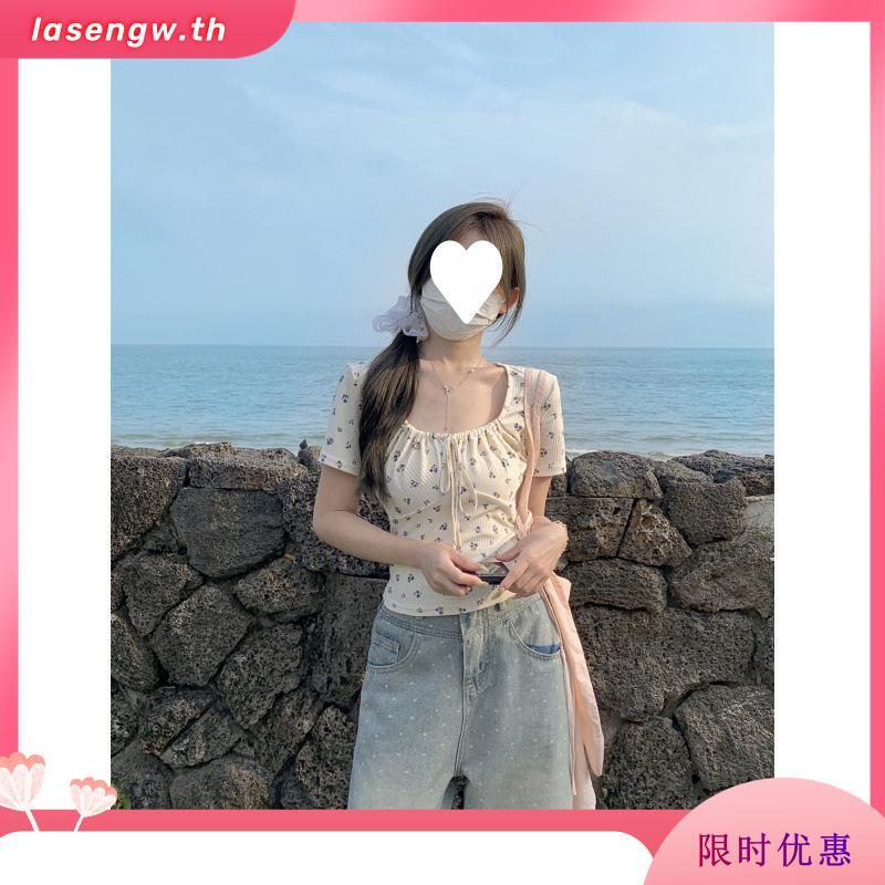 POKEE | KONOMI เสื้อครอปลายดอกไม้