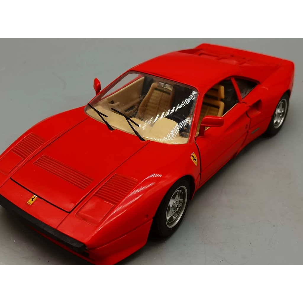 [สต๊อกพร้อม ติดต่อหากคุณมีคําถามใดๆ] Bburago 1/18 Ferrari 288GTO โมเดลรถโลหะผสม