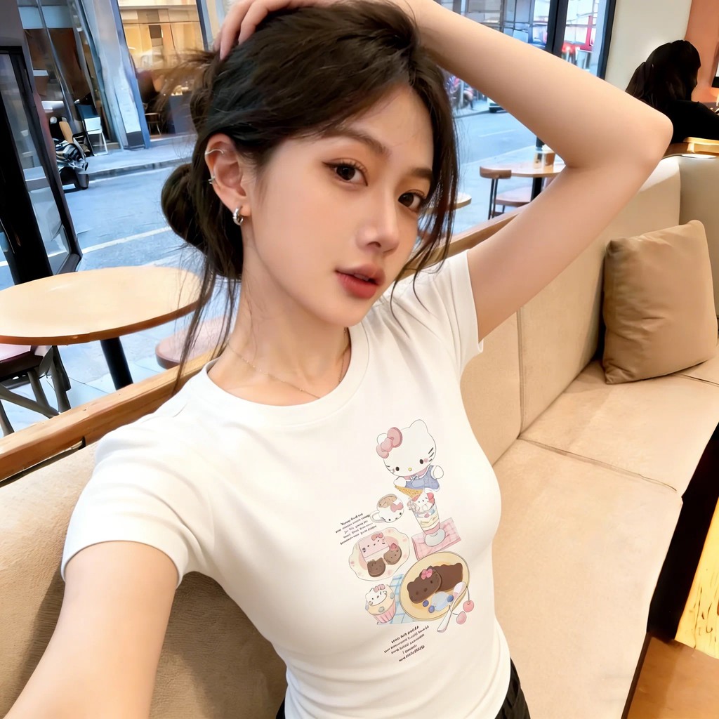 😺ส่งจากไทย😸 เสื้อยืดแขนสั้นผู้หญิงฤดูร้อนพิมพ์ลายการ์ตูน Hello Kitty เสื้อตัวบนที่ต้องมีสำหรับตู้เสื้อผ้าของสาวหวาน