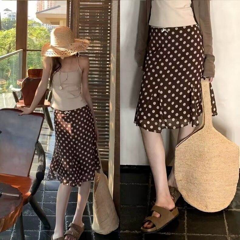 กระโปรงเอไลน์สั้นผู้หญิง ลายจุด PKA สีน้ำตาล แบบใหม่ trend ครอบคลุมทุกโอกาส