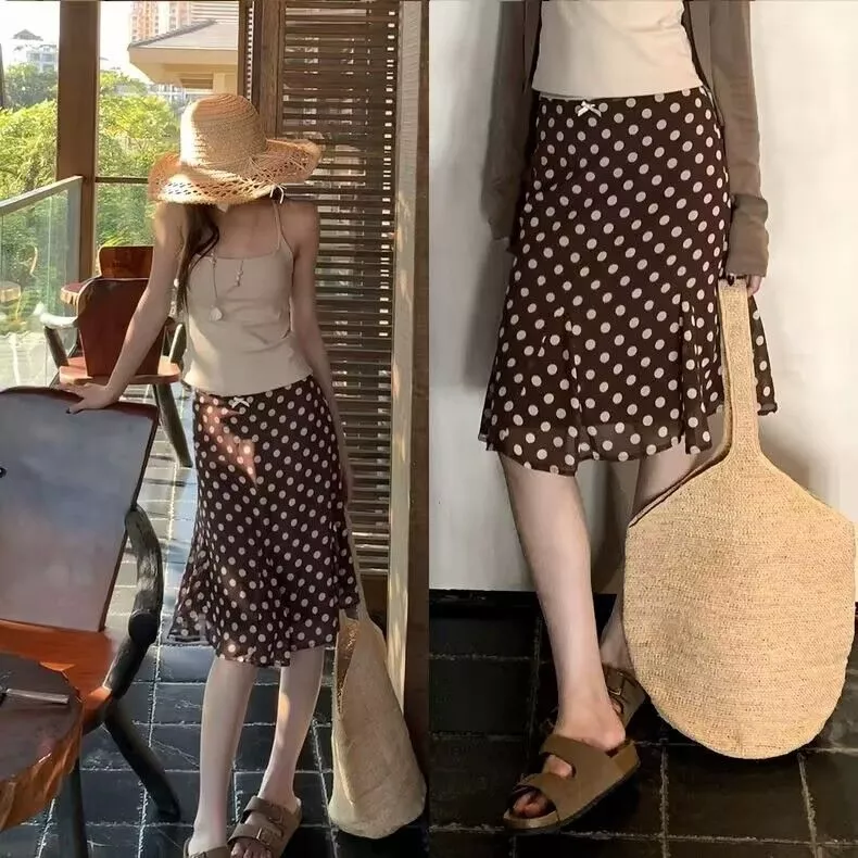 กระโปรงเอไลน์สั้นผู้หญิง ลายจุด PKA สีน้ำตาล แบบใหม่ trend ครอบคลุมทุกโอกาส