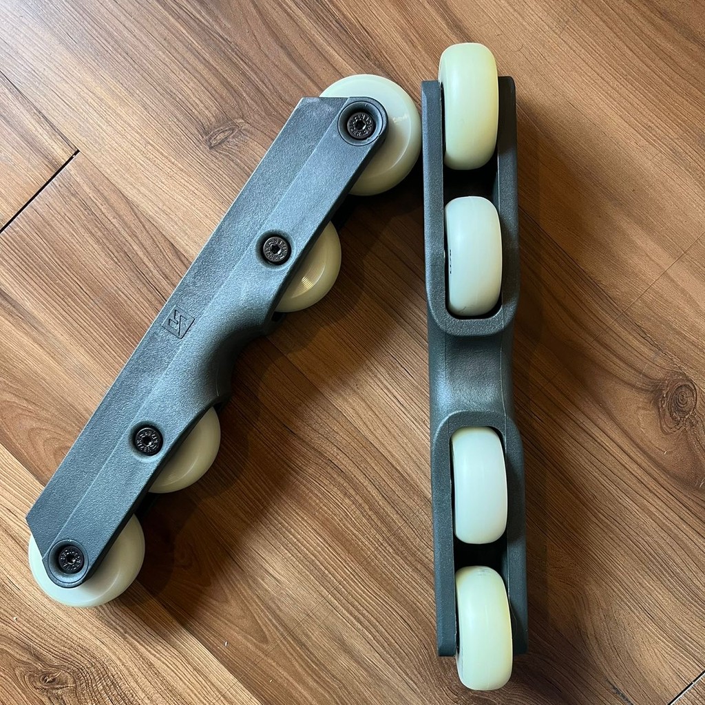 KIZER - ฟลูอิดสีเทาเข้ม V Enin Frameset