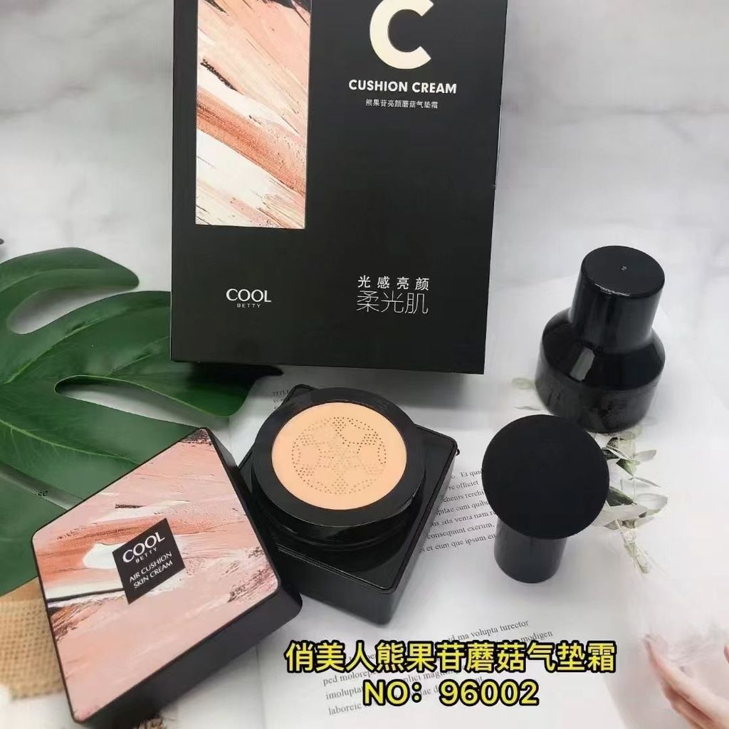 พัฟ พัฟแต่งหน้า COOL Pretty Beauty Arbutin Brightening Mushroom Cushion Cream CC Moisturizing คอนซีล