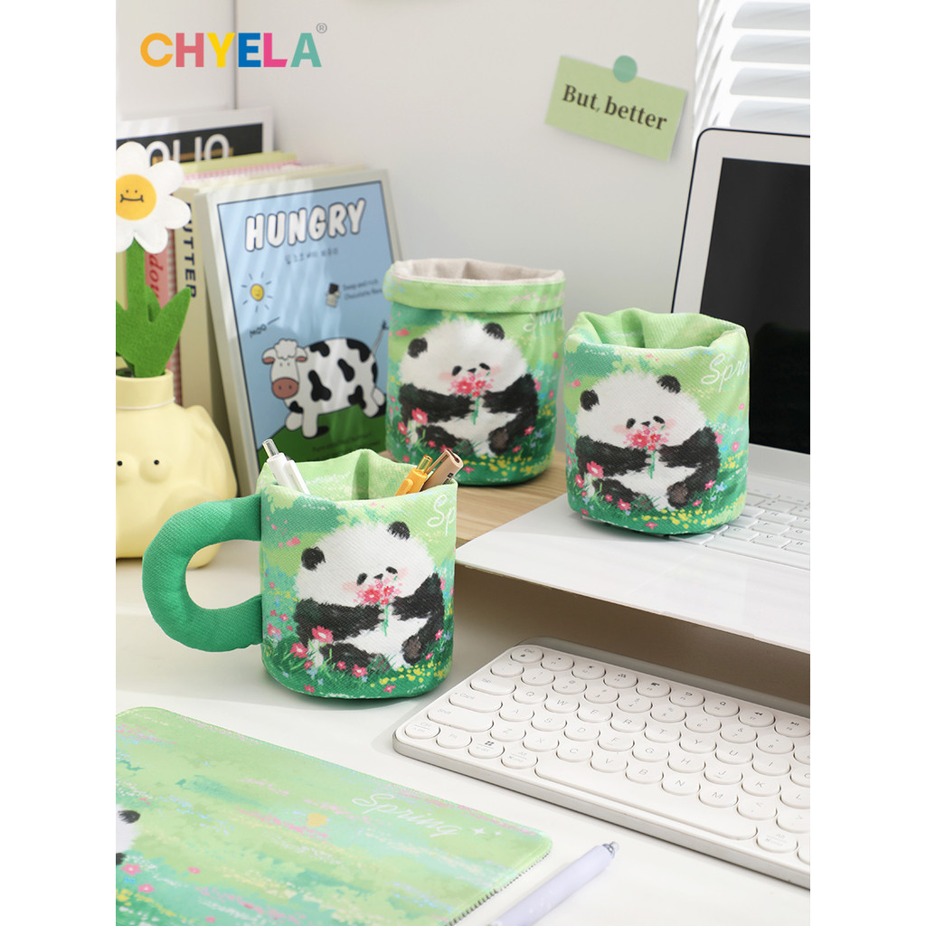 Caiyilai x ขนาดใหญ่หมีน้อย Panda ดอกไม้ Quilted ถ้วยเก็บ Niche Design ผู้ถือปากกาเครื่องประดับผ้า QT