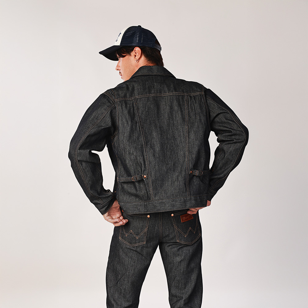 WRANGLER เสื้อแจ็กเก็ตยีนส์ (ริมขาว)ผู้ชาย คอลเลคชั่น Wrangler Legends รุ่น WR S126MJKTN01 สียีนส์ผ้าดิบ ราคา ถูกที่สุด ดีลบีเคเค แกลเลอรีภาพที่ 5