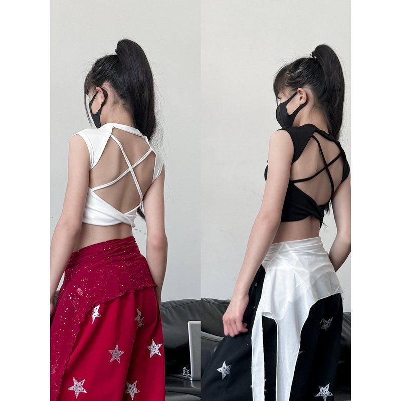 [พร้อมส่ง] เสื้อครอปสายแดนซ์เว้าหลังสุดแซ่บ สีขาว/ดำ ดีไซน์ไขว้ ลุคเกาหลี Y2K ใส่เต้น ฟิตเนส ฮิปฮอป ใส่แล้วปัง