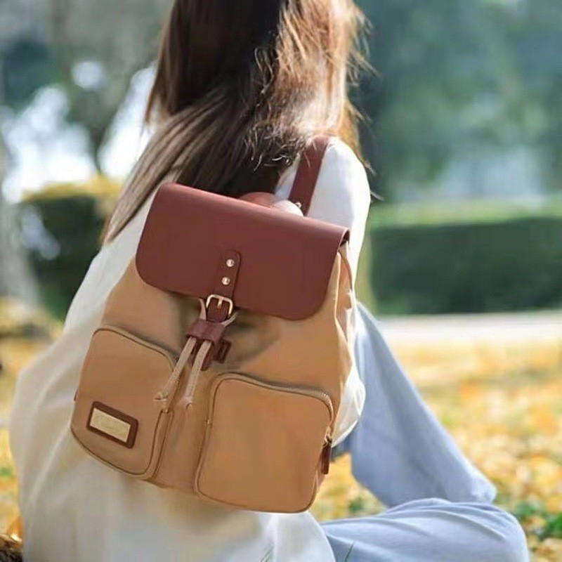 Gaston Luga stylish and versatile large-capacity backpack