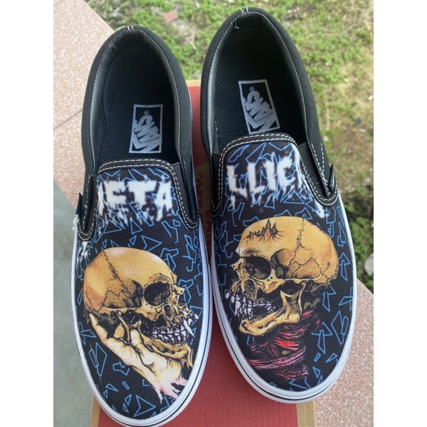 รองเท้าสลิปออน Vans Metallica