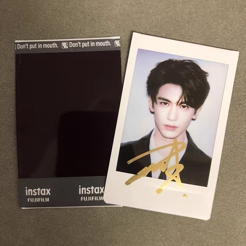 Zhang Linghe ลายเซ็น Polaroid แฟนความจงรักภักดีอย่างเป็นทางการสนับสนุนของขวัญสินค้าต้องมีคอลเลกชัน y