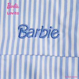 (KOL's pick) Barbie™ X Lovito วันหยุด ชุดเดรสผู้หญิงฤดูร้อนสีฟ้าขาว มีระบาย สไตล์ลําลอง เกาหลี อินเทรนด์ DRBL4PAD016