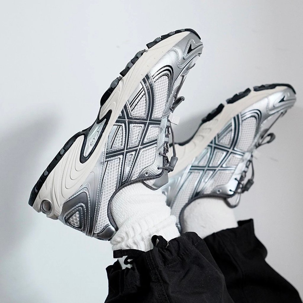 [1: 1 Development] ASICS T-4 ASICS ASIC * S-Kana TR V4 Low-Top Lightweight Cushioning Leisure Sports