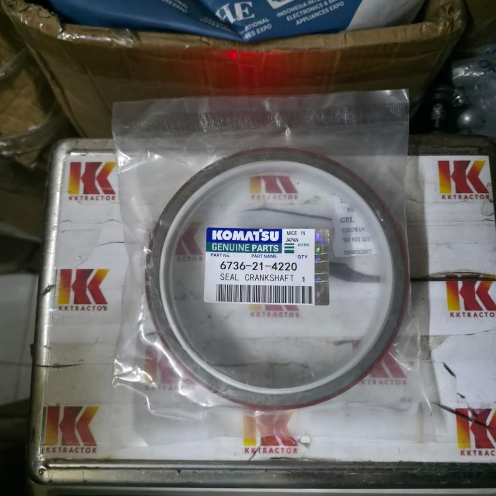 ซีลเพลาข้อเหวี่ยงด้านหลัง-736-211-4220 - PC200-7 - Cummins 4BTA 3.9 - ซีลน้ํามันเพลาข้อเหวี่ยงด้านหล