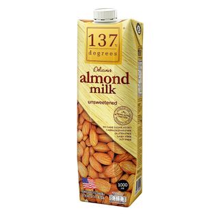 [สินค้าส่งด่วน] 137 ดีกรี นมอัลมอนด์สูตรอันสวีทเทนด์ 1ลิตร 137 DEGREES ALMOND MILK UNSWEETENED 1 L.