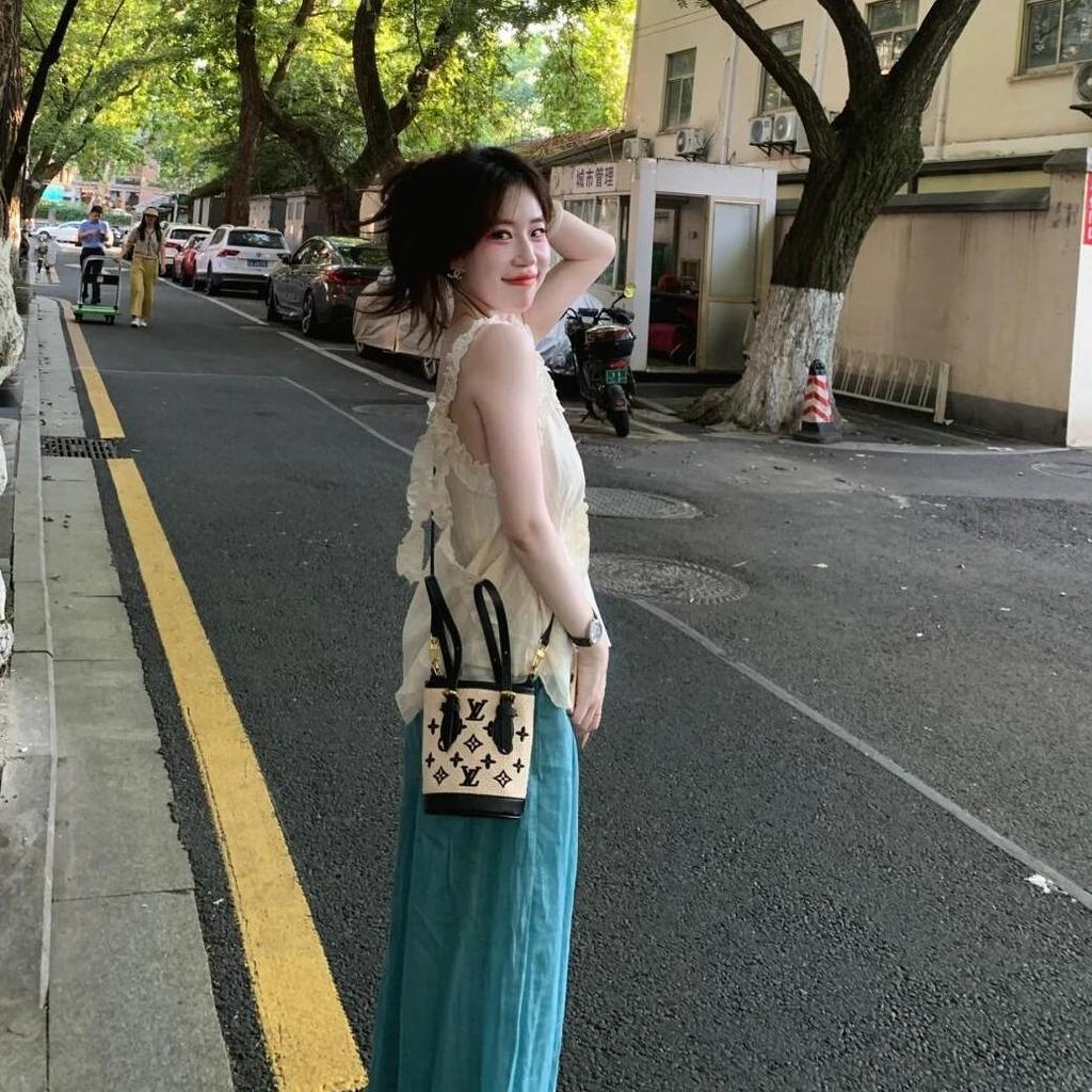 👚Anna_fashion👚เสื้อแขนกุดคอวีทรงน่ารัก ตกแต่งด้วยระบาย เสื้อกล้ามแขนกุดสำหรับฤดูร้อน ผ้าเนื้อเบา 99412 รูปที่ 7