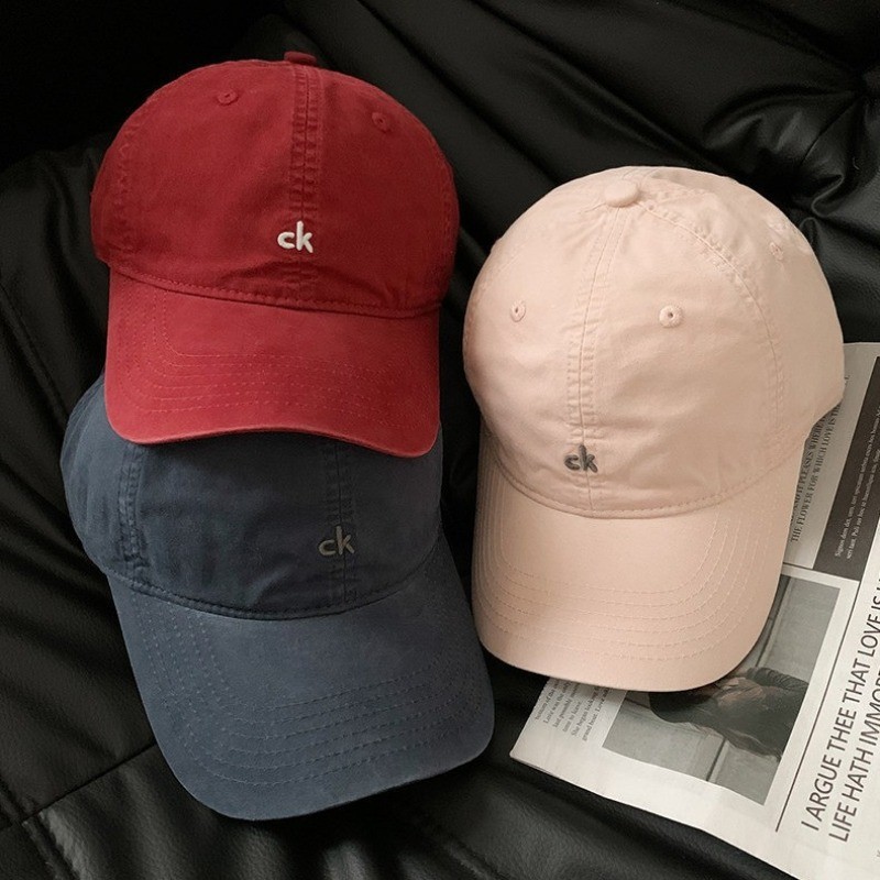 หมวกเบสบอล Retro Minimalist Letter ปักปีกกว้าง Soft Top คู่ Peaked Cap