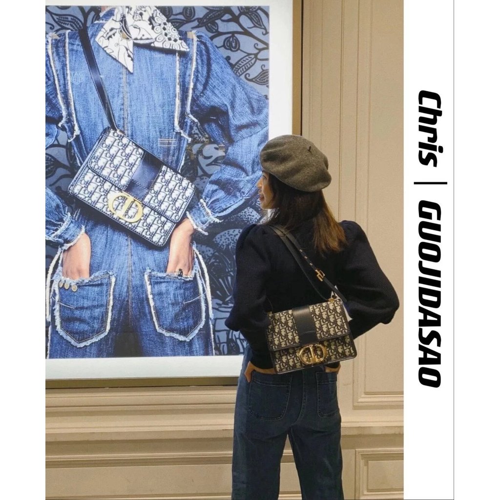 DIOR Everyone Must Have Montagne 30 - กระเป๋าถือ สะพายข้าง และสำหรับกล้อง สำหรับคนที่ชอบแฟชั่นและสะด